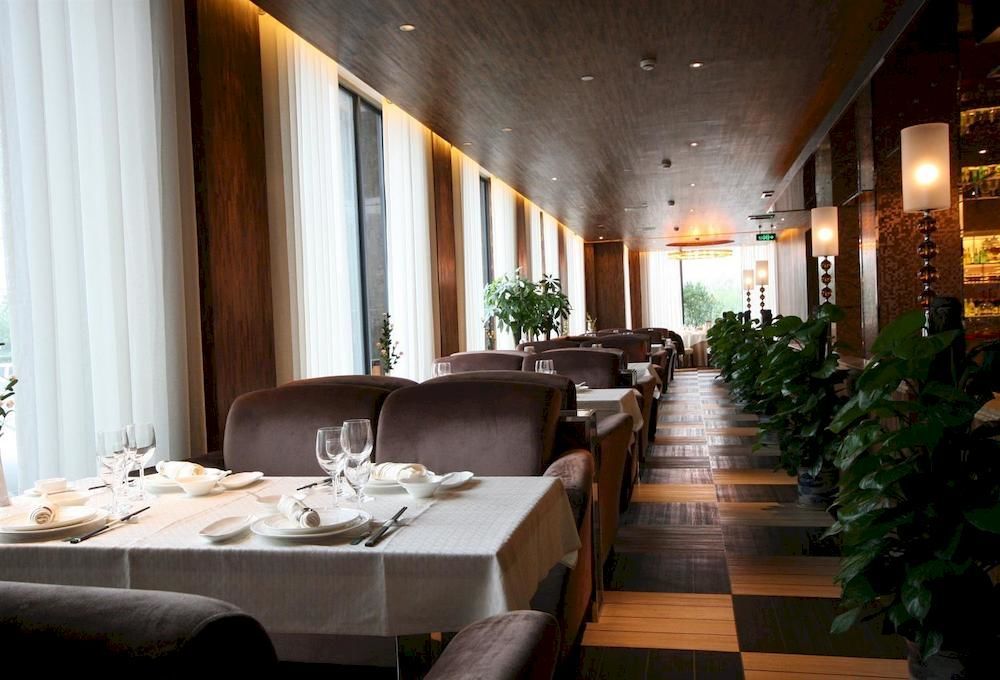 Four Seasons Rayli Hotel Ningbo Esterno foto