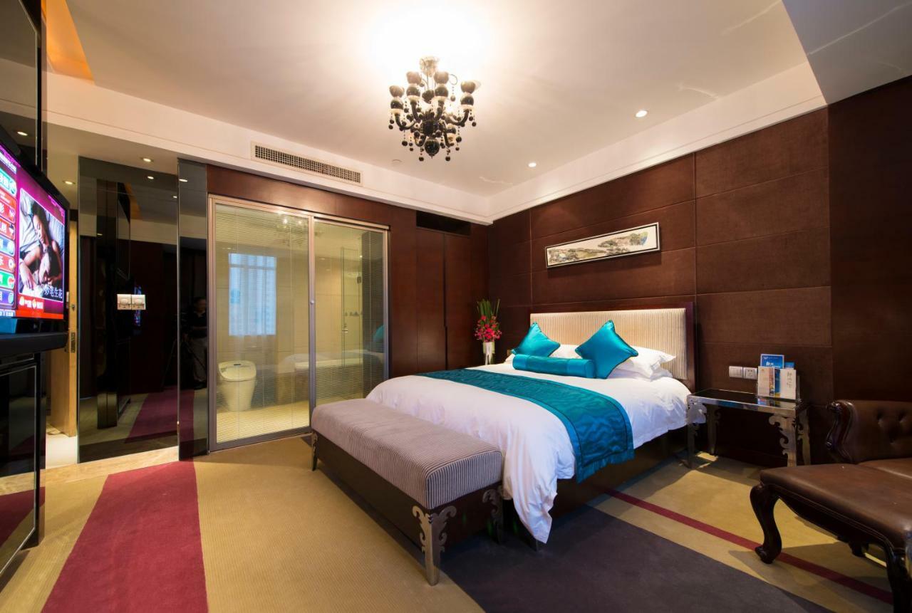 Four Seasons Rayli Hotel Ningbo Esterno foto